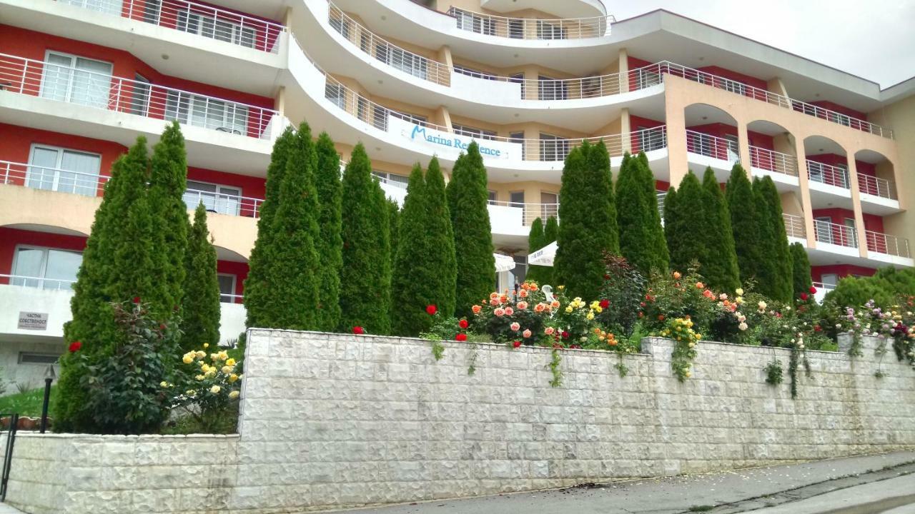 Marina Residence Complex Kavarna Kültér fotó