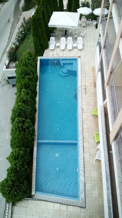 Marina Residence Complex Kavarna Kültér fotó